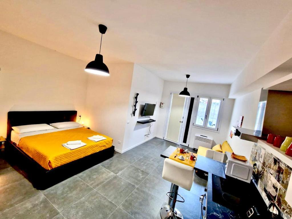 Friendlyhouse, Bologna